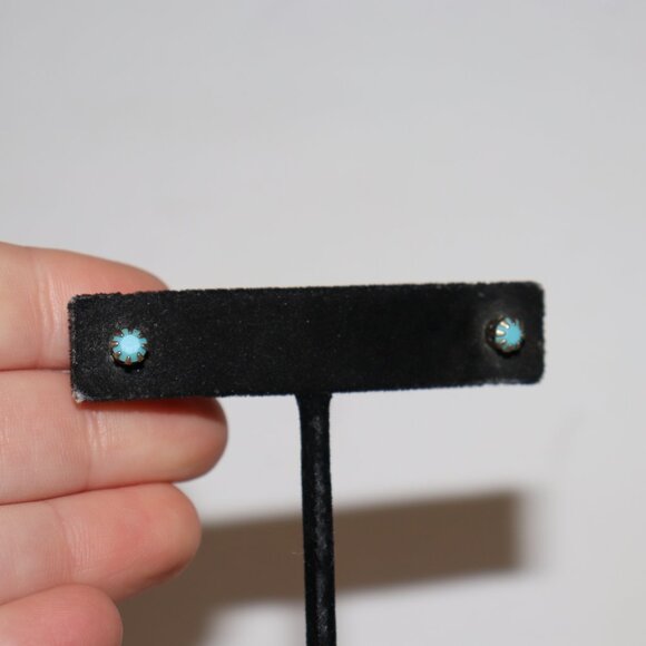 💙✨ Vintage Gold & Blue Post Earrings · 3/16" · Pierced - Picture 2 of 4